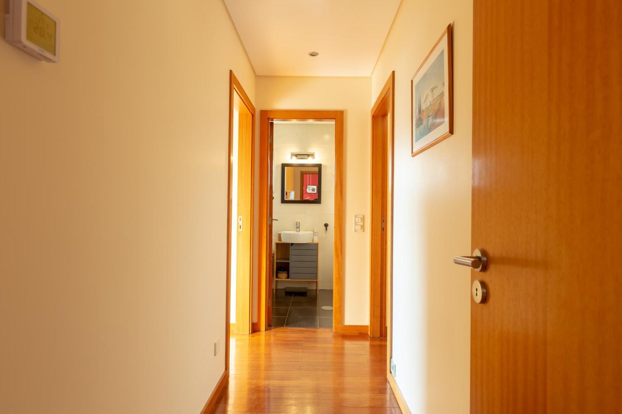 Francos Relaxing Apartment By The Metro Porto Exterior photo